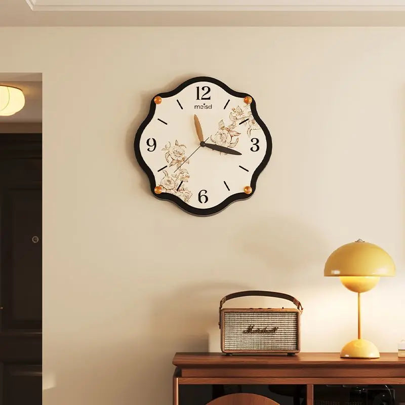 Wall Clock Mid Ancient Style High-end Clock Living Room