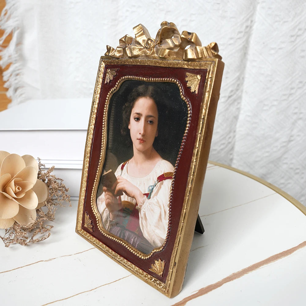 France light luxury products elegant princess style retro gold carving European photo frame