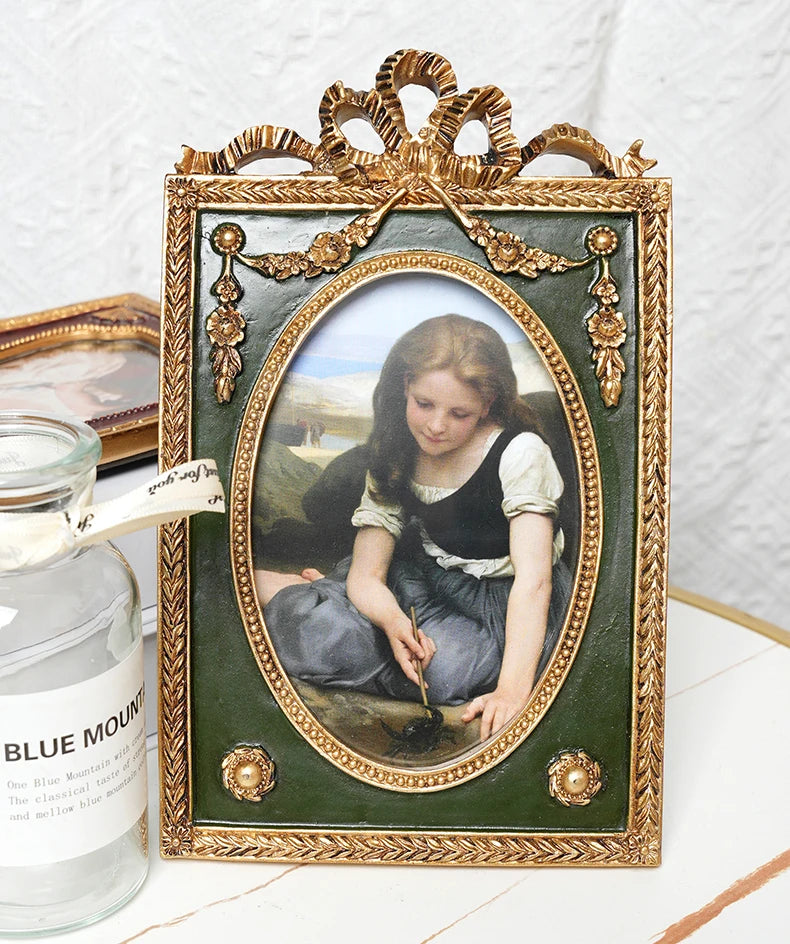 France light luxury products elegant princess style retro gold carving European photo frame