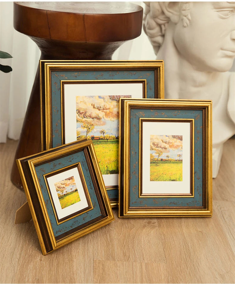 American Retro Style Golden Border Small Photo Frame