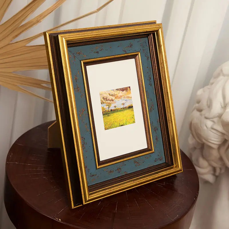 American Retro Style Golden Border Small Photo Frame