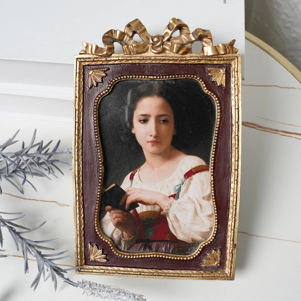 France light luxury products elegant princess style retro gold carving European photo frame
