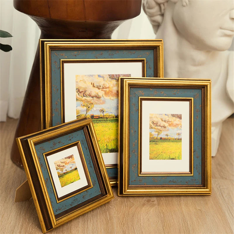 American Retro Style Golden Border Small Photo Frame